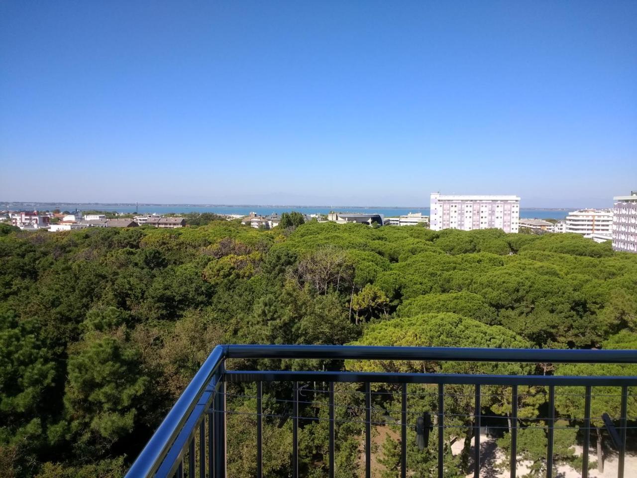 International Seaview Apartments Lignano Sabbiadoro Ngoại thất bức ảnh